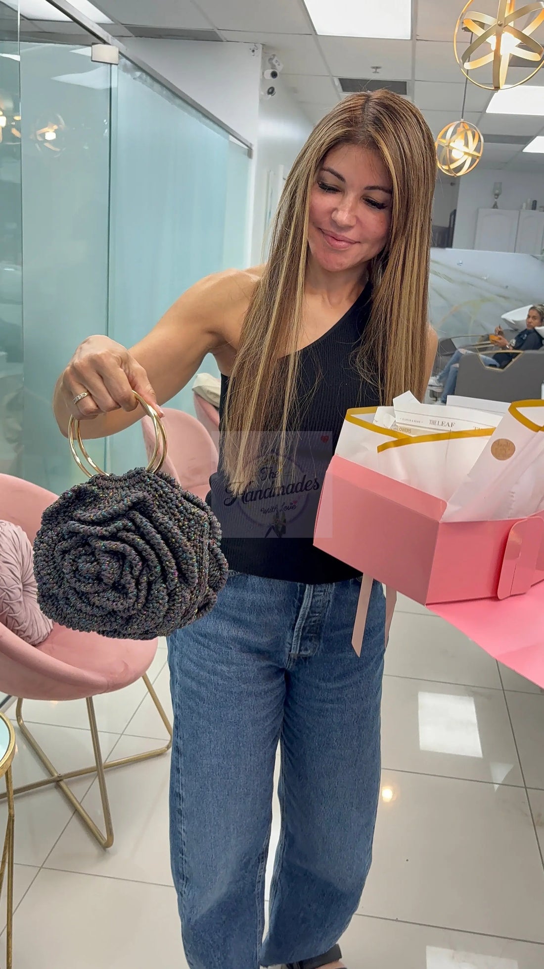 Embrace Handmade Gifts: The Art of Personalized Bags for Special Occasions