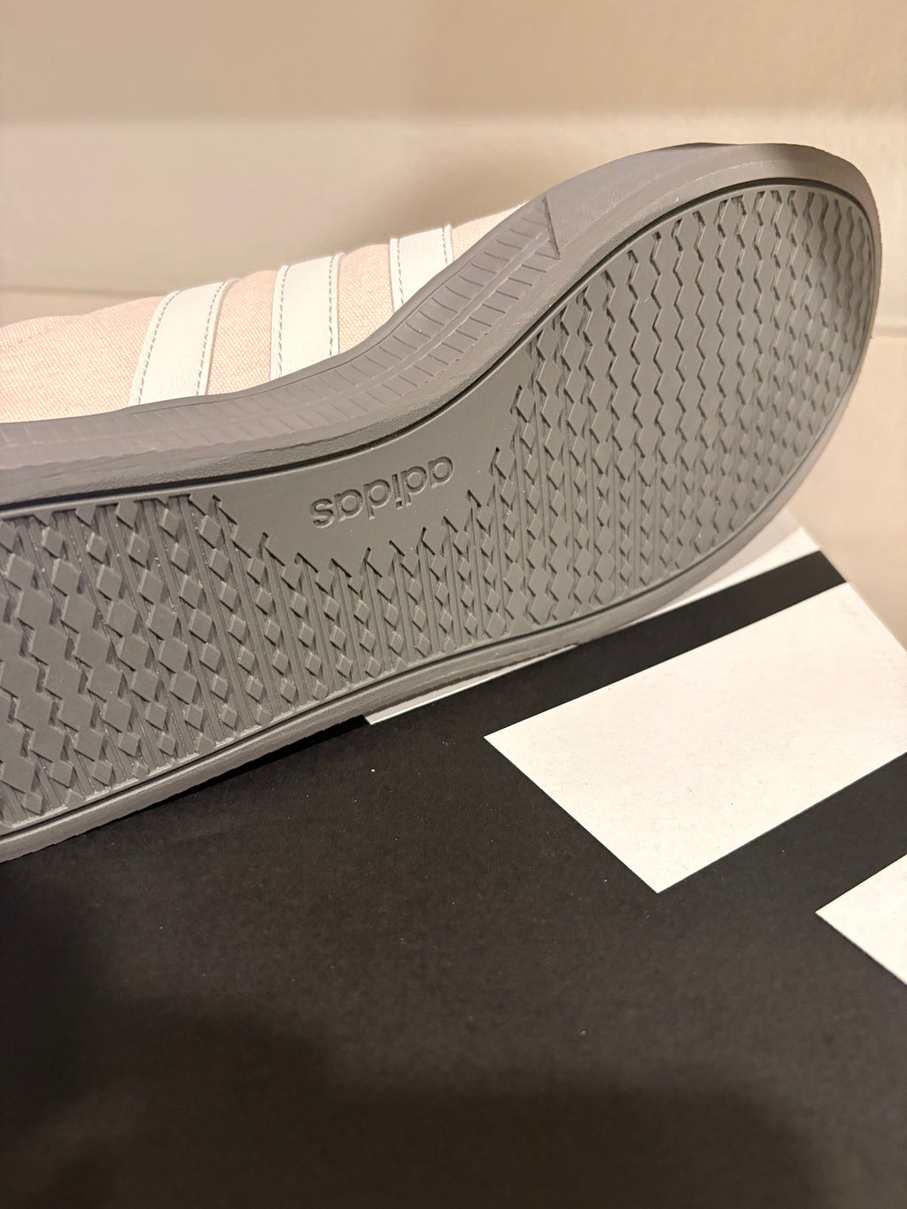 👟 Pre-Owned Adidas Daily 3.0 Sneakers - Blush Pink Size 11.5M | Sustainable Thrift Find NWT