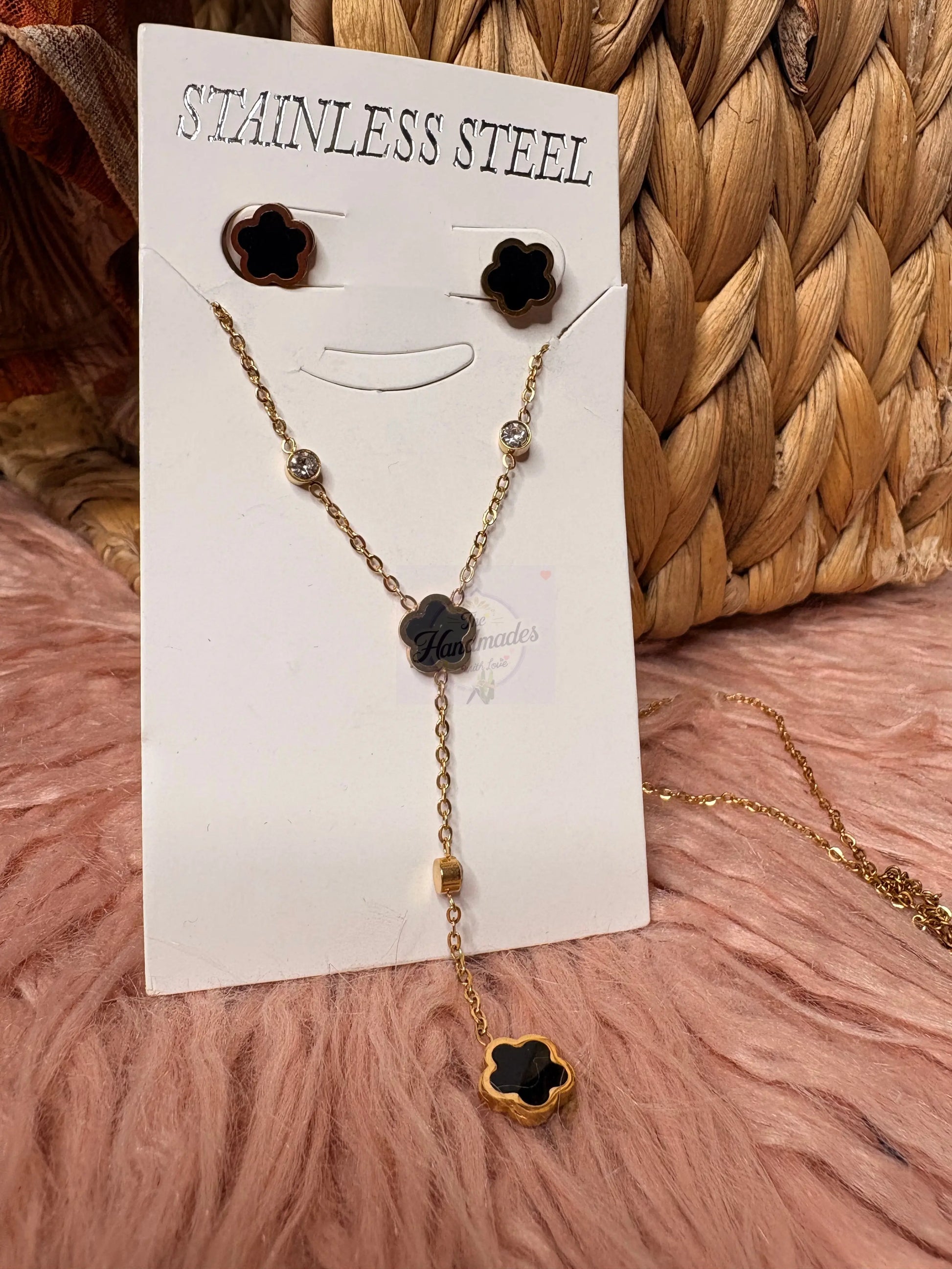 Lucky Clover Jewelry Set - Gold Stainless Steel Necklace & Earrings