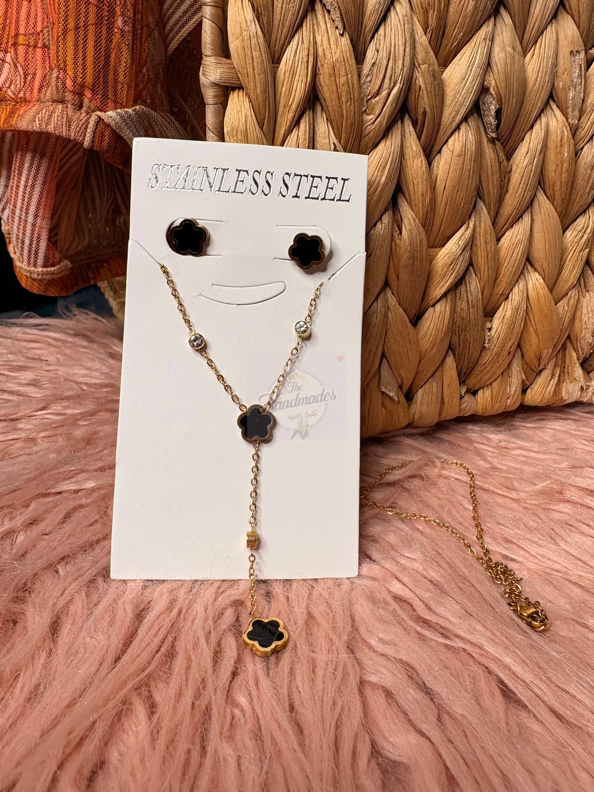 Lucky Clover Jewelry Set - Gold Stainless Steel Necklace & Earrings