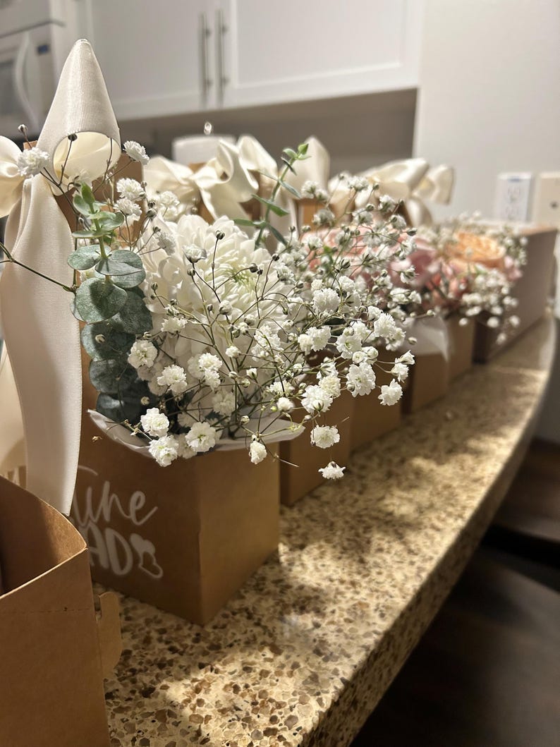 Cup o flowers.